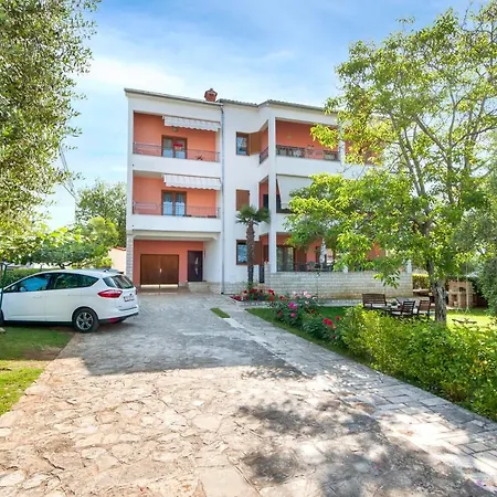 Apartment Adria
