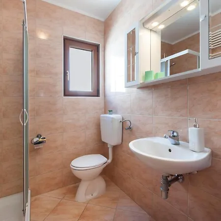 Adria Apartment *